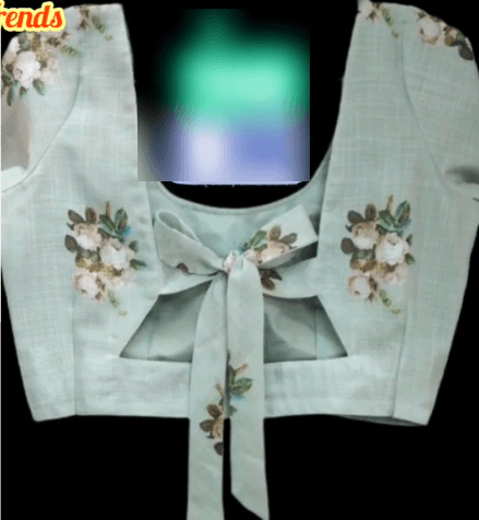 Beautiful Blouse Neck Design 20