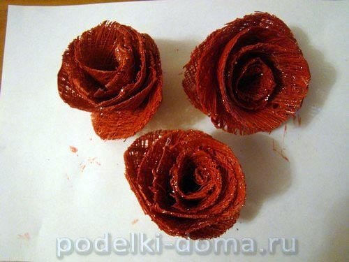 Bouquet of Roses from Sewing Thread 9