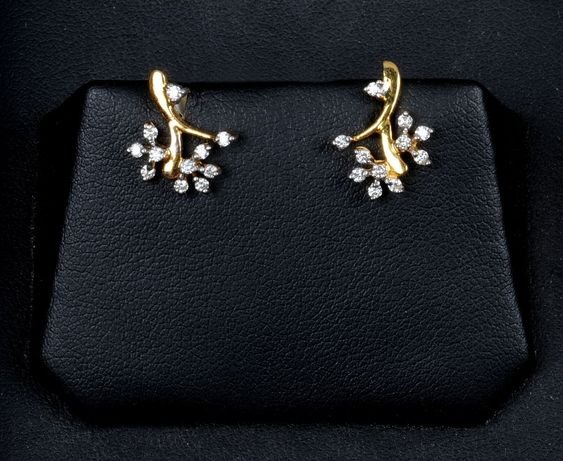 Gold Earring Design 9