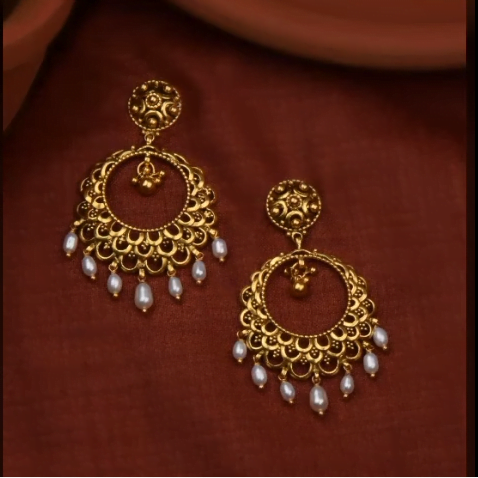 Gold Earrings Designs 18