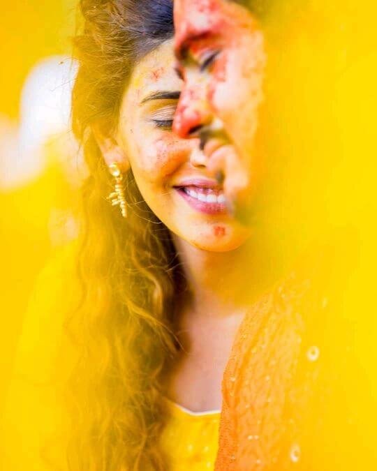 Haldi Ceremony Photoshoot Ideas 5