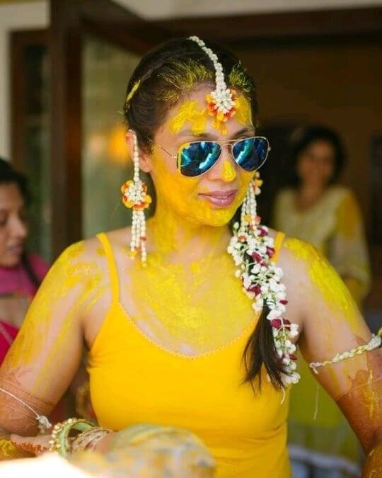 Haldi Ceremony Photoshoot Ideas 8