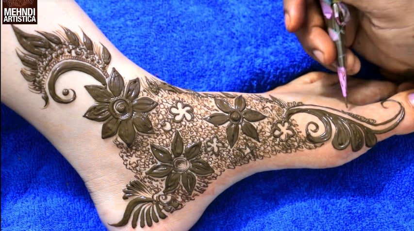 Mehndi Design for Feet 11