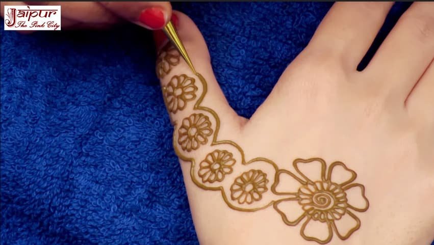 Mehndi Design for Hands 5