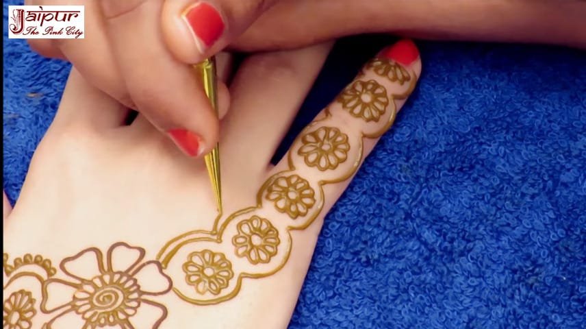 Mehndi Design for Hands 8