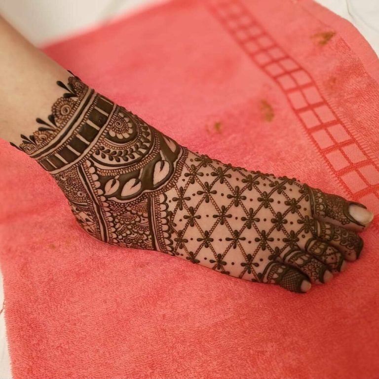 Foot Mehndi Designs 6