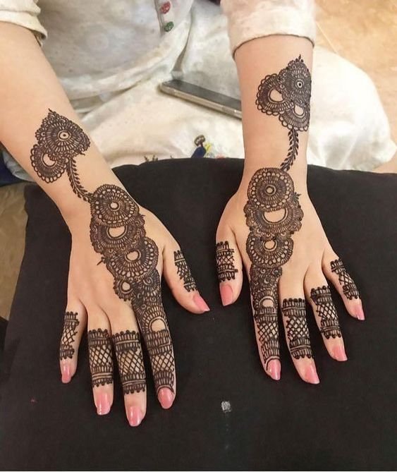 Back Hand Mehndi Designs 6