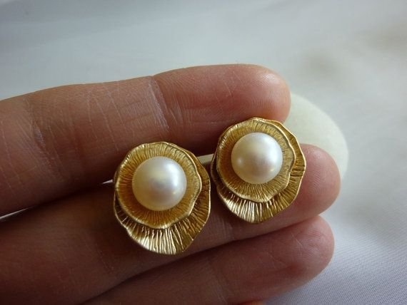 pearl simple earrings 3