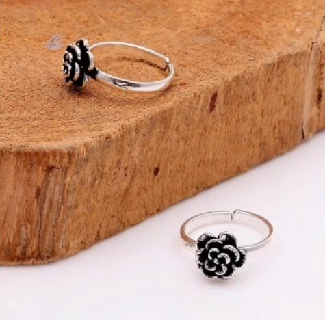 Traditional Toe Ring Designs 13
