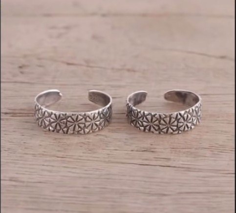 Traditional Toe Ring Designs 14