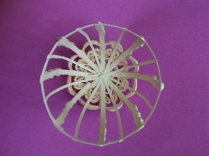 Decorative Quilling Cage 16