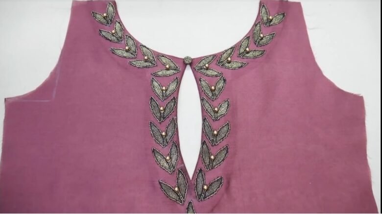 Very Creative Back Neck Design for Blouse - Get Easy Art and Craft Ideas
