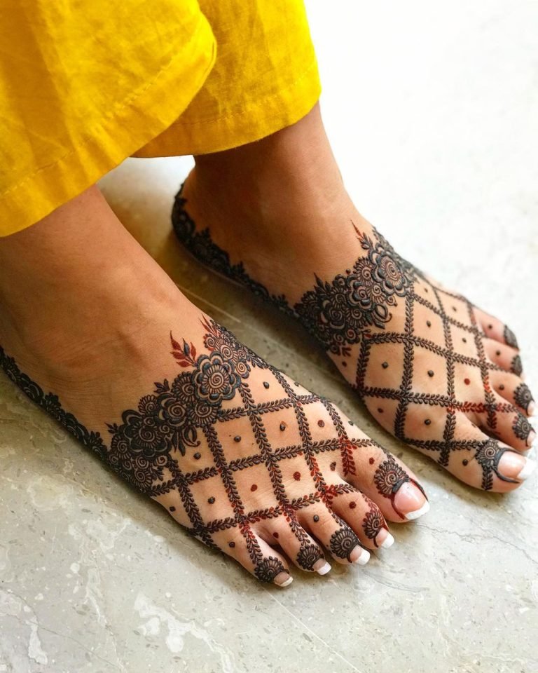 feet mehndi designs 13