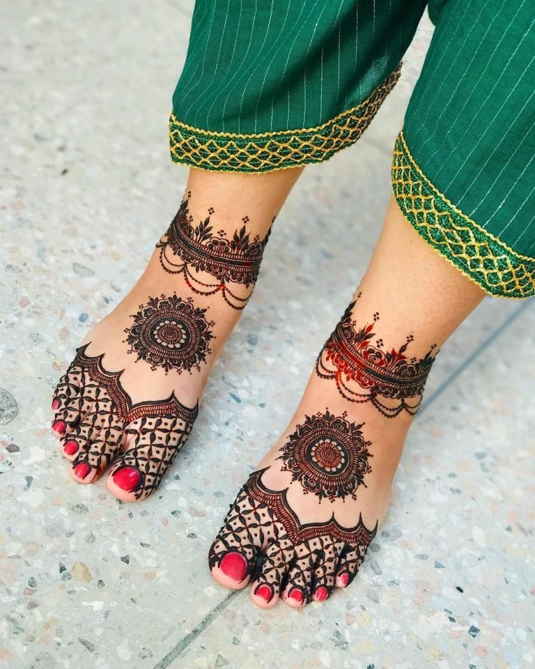 feet mehndi designs 5