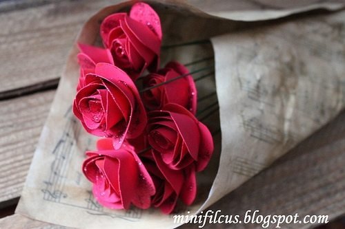 paper roses 10