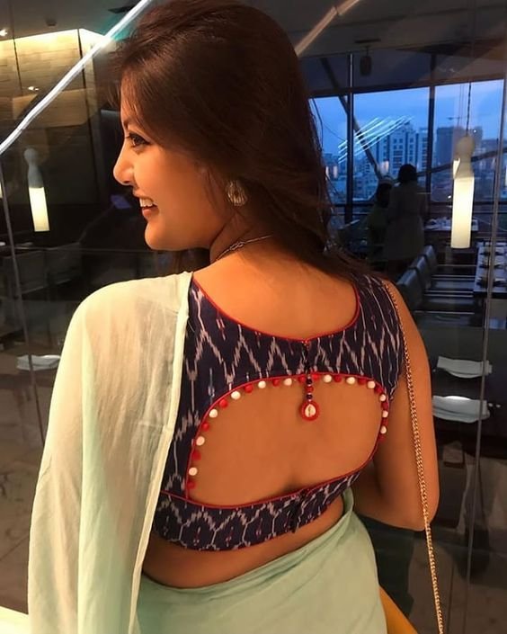 saree blouse neck design 26