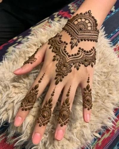 simple mehndi designs 3