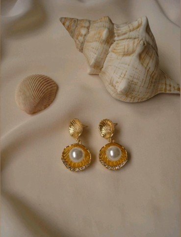 pearl earrings 5 1