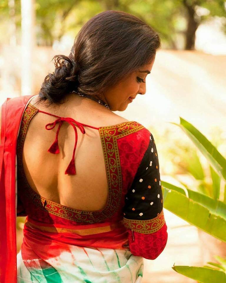 saree blouse back neck designs 9 2