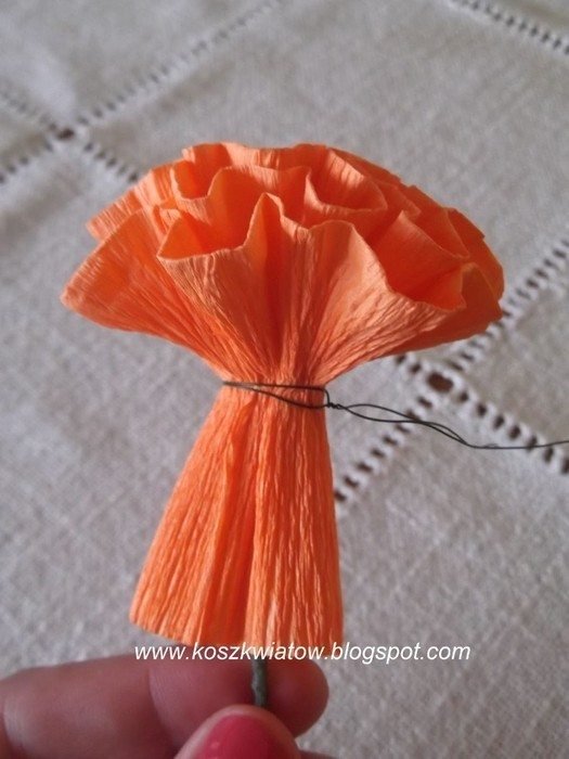 corrugated paper flowers 13