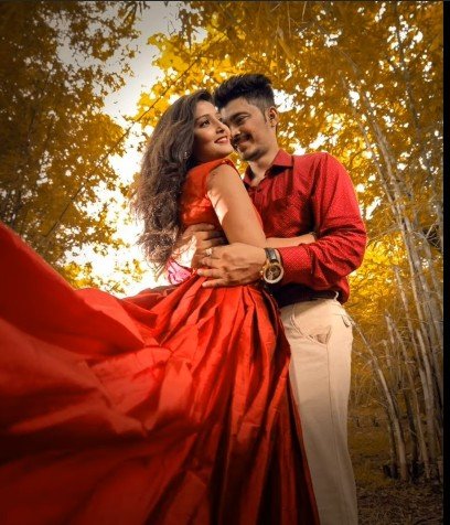 couple photoshoot poses 11