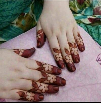 finger mehndi designs 12