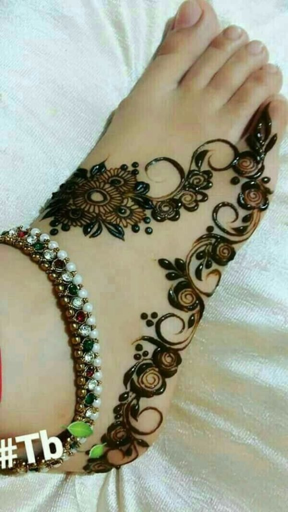 foot mehndi designs 2