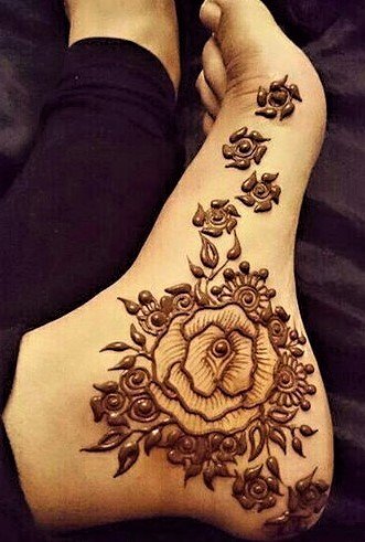 foot mehndi designs 4