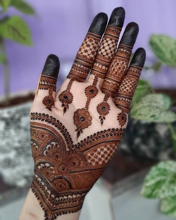 front hand mehndi designs 3