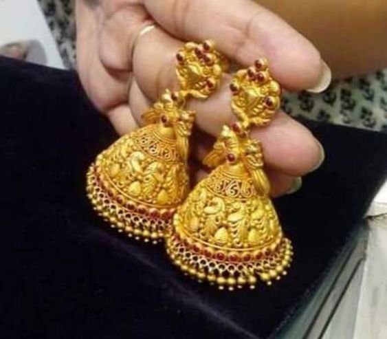 gold jhumka design 12