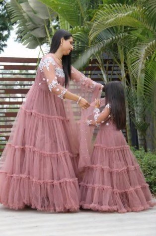 mother and daughter dress combo 8