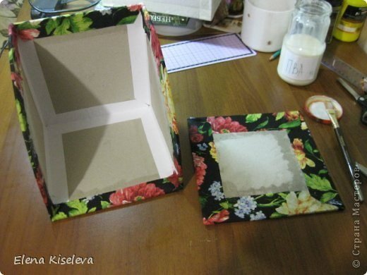 napkin box 21