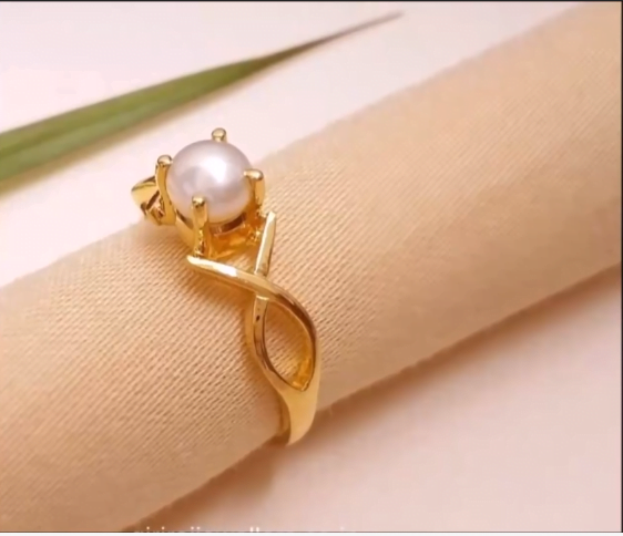 pearl rings designs 14