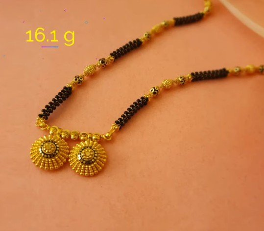 traditional gold mangalsutra designs 11