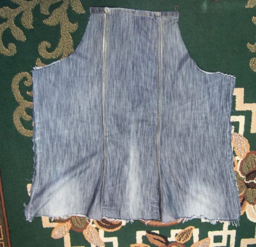 apron from old jeans 8