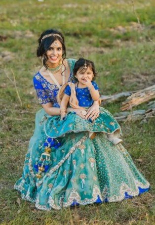 mom and daughter dress ideas 10