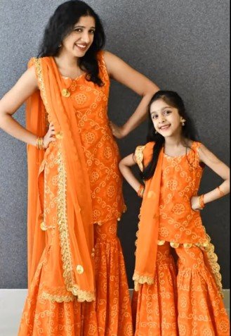 mom and daughter dress ideas 13