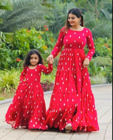 mom and daughter dress ideas 2