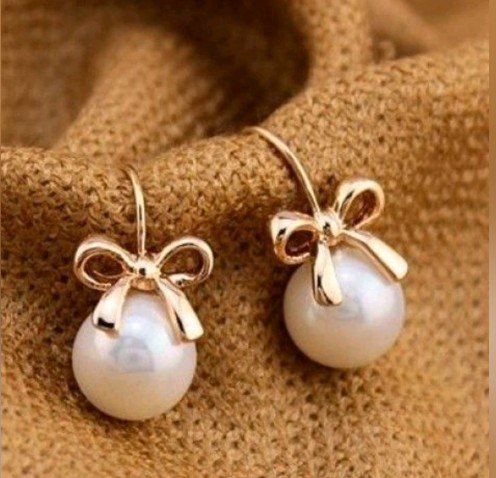 pearl earrings 11