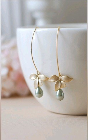 pearl earrings 14