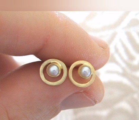 pearl earrings 19 2