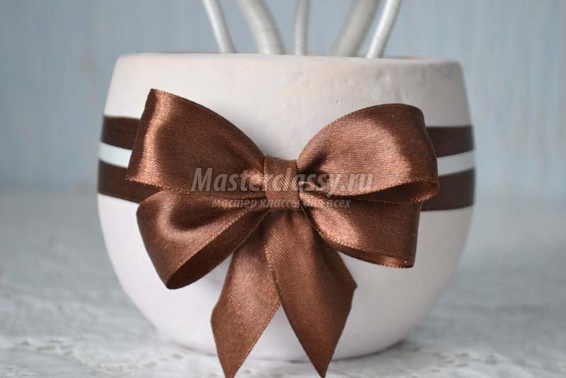 topiary of satin ribbons 28