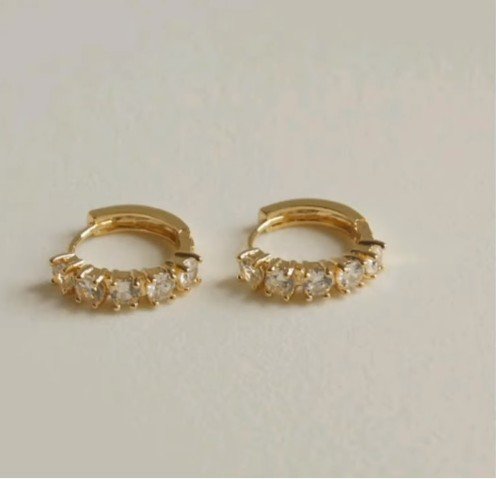 gold hoop earrings 9