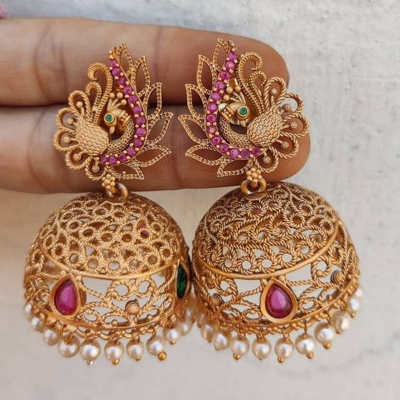 gold jhumka design 7