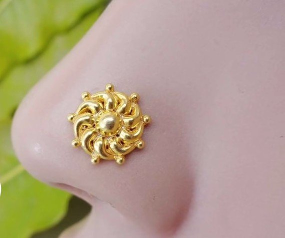 gold nose pin designs 7