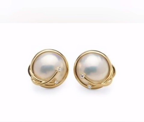 pearl earrings 12