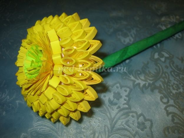 flower from quilling paper 52