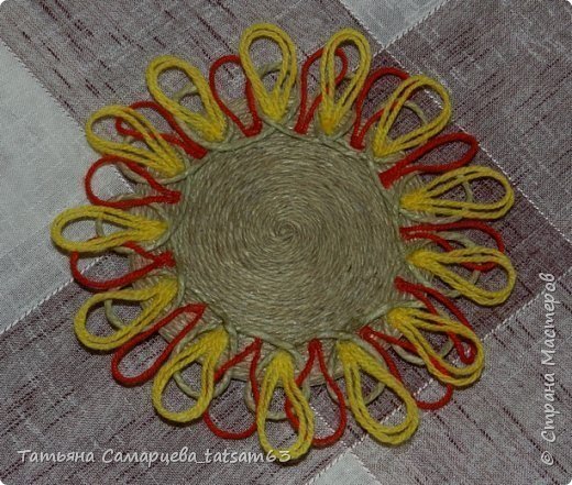 sunflower from yarn 10