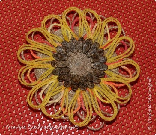 sunflower from yarn 16
