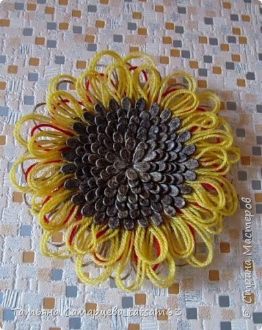 sunflower from yarn 19